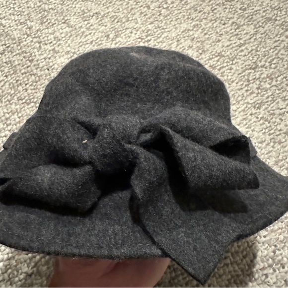 Jessica Simpson wool hat - Picture 2 of 3